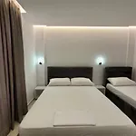 Hotel Fenix