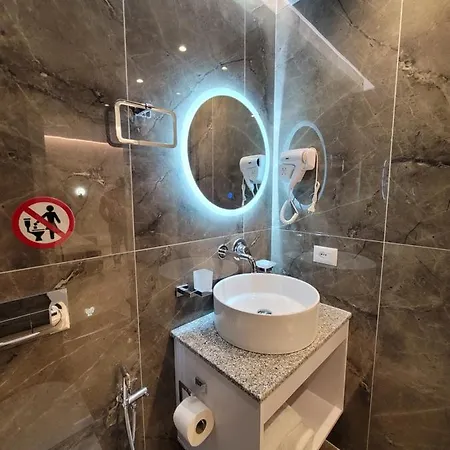 Hotel Fenix *