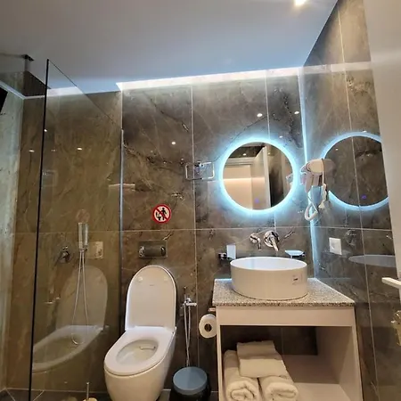 Hotel Fenix Ksamil