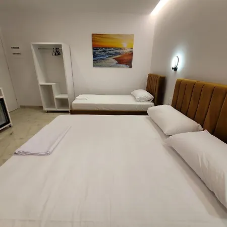 Hotel Fenix Ksamil