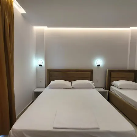 Fenix Hotel *