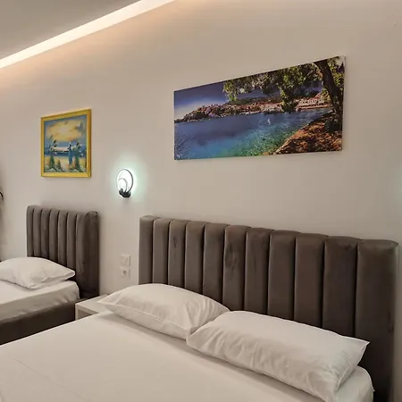 Hotel Fenix *